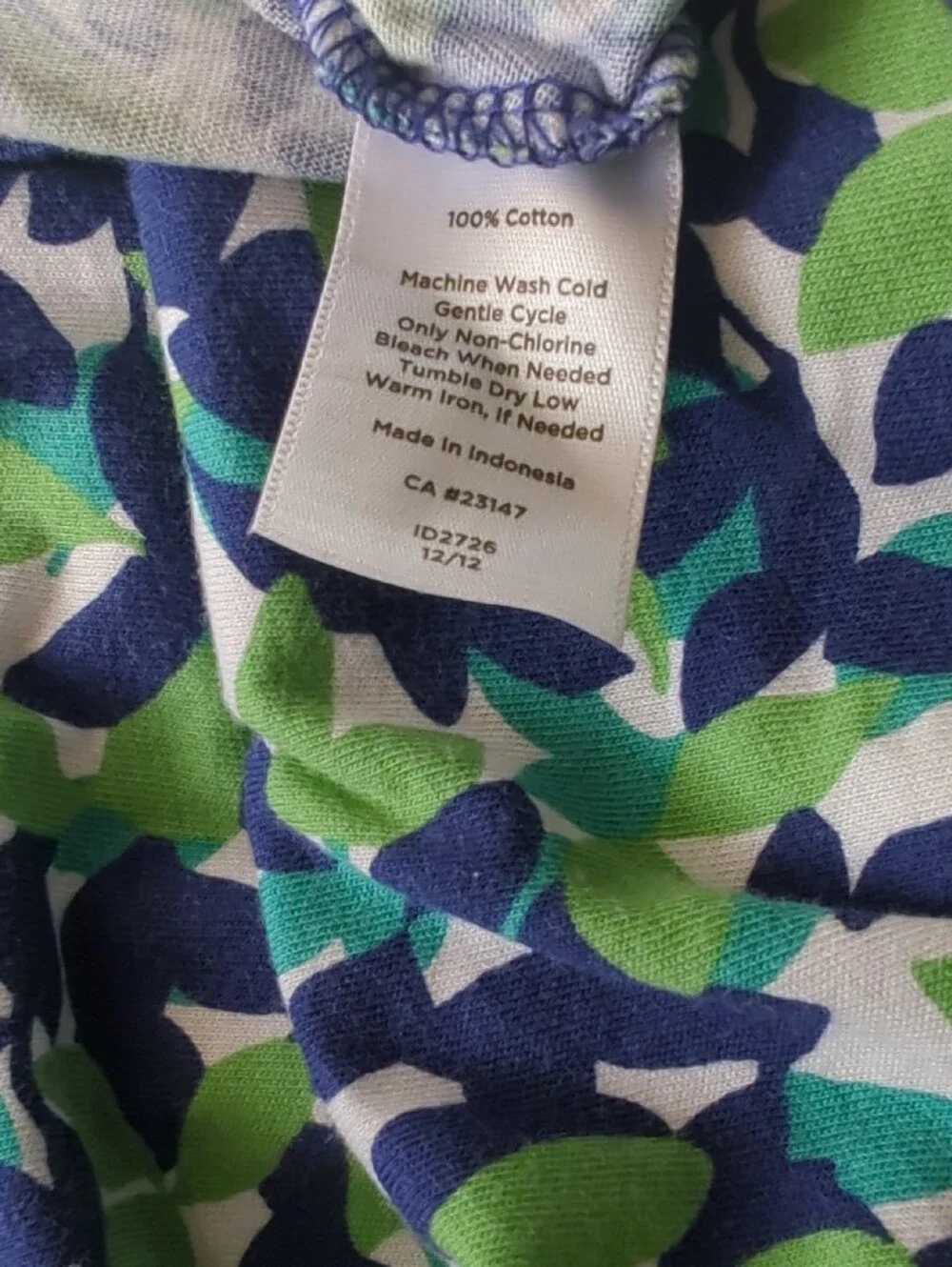 Talbots Twist Front Sleeveless V-Neck Blouse Green Blue Confetti Leaf LARGE
